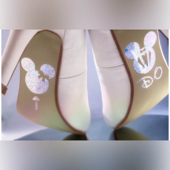 Aldo/Disney Heels - Picture 8 of 8